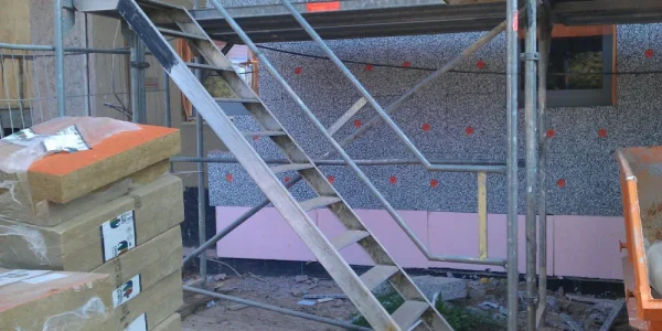 Wärmedämmverbundsysteme. Dank individueller Planung verwenden unsere geschulten Fachkräfte für die Wärmedämmung der Fassade entsprechend abgestimmte Systeme. Wärmedämmungsysteme.